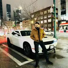 Ascolta GURI CHANDI, guarda video musicali, leggi la biografia, vedi le date del tour & altro!