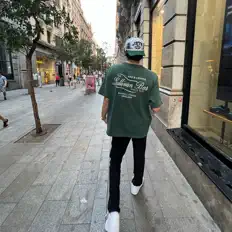 C-Detty सुनें, म्यूज़िक वीडियो देखें, बायो पढ़ें, दौरे की तारीखें और बहुत कुछ देखें!