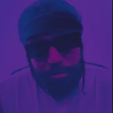 Dengarkan Hunter, tonton video musik, baca bio, lihat tanggal tur & lainnya!