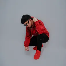 聆聽 Saul Renteria、觀看音樂影片、閱讀小傳、查看巡演日期等！