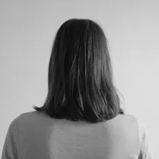 Dengarkan Blush, tonton video musik, baca bio, lihat tanggal tur & lainnya!