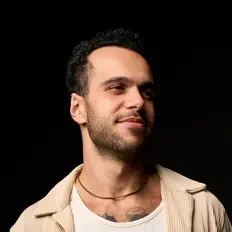 MIISHを聴いたり、ミュージックビデオを鑑賞したり、経歴やツアー日程などを確認したりしましょう！