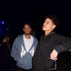 Posłuchaj wykonawcy RAFYXJP, obejrzyj teledyski, przeczytaj biografię, zobacz daty tras koncertowych i nie tylko!