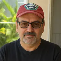 Hör dir undefined an, schau dir Musikvideos an, lies die Biografie, finde Tourdaten und mehr!