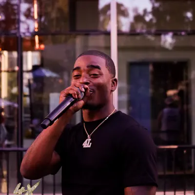 Listen to PDE Twin, watch music videos, read bio, see tour dates & more!