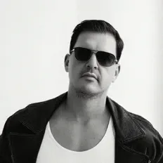 聆聽 Michael Parvini、觀看音樂影片、閱讀小傳、查看巡演日期等！