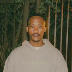 聆聽 Stallionair、觀看音樂影片、閱讀小傳、查看巡演日期等！