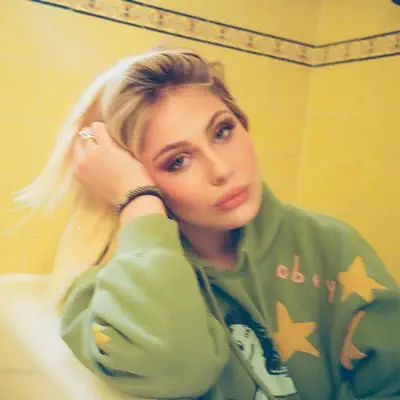 Listen to blondestandard, watch music videos, read bio, see tour dates & more!