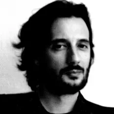 Matteo Ceccariniを聴いたり、ミュージックビデオを鑑賞したり、経歴やツアー日程などを確認したりしましょう！
