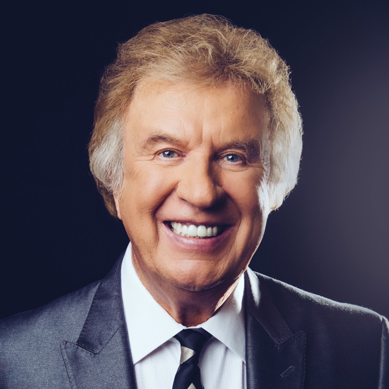 Song - You Can't Beat God Giving (Live) - Gaither & Billy Preston