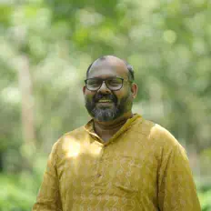 Geogy Varghese: песни, клипы, биография, даты выступлений и многое другое.