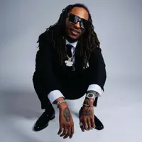 undefinedを聴いたり、ミュージックビデオを鑑賞したり、経歴やツアー日程などを確認したりしましょう！