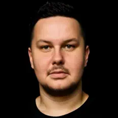 Escucha a XASH, mira videos musicales, lee su biografía, consulta las fechas de las gira y más.