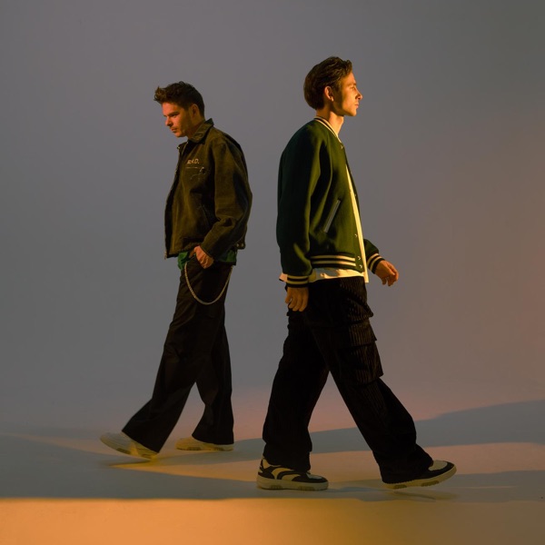 Lucas & Steve's avatar