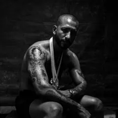 Ascolta Vic Deal, guarda video musicali, leggi la biografia, vedi le date del tour & altro!