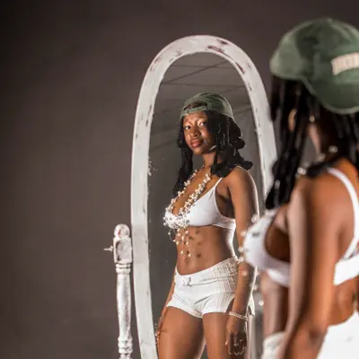 Listen to Sarah Koko, watch music videos, read bio, see tour dates & more!