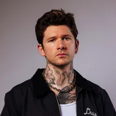 Dengarkan Matt McAndrew, tonton video musik, baca bio, lihat tanggal tur & lainnya!