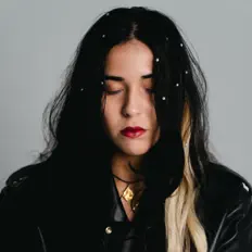 Jadis Camila을(를) 듣고, 뮤직 비디오를 보고, 약력을 읽고, 투어 일정 등을 확인하세요!