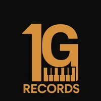 undefined dinle, müzik videolarını izle, biyografisini oku, tur tarihlerini ve daha fazlasını gör!