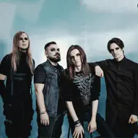 Dengarkan undefined, tonton video musik, baca bio, lihat tanggal tur & lainnya!