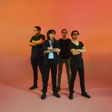 收听 IRIS MX、观看音乐视频、阅读小传、查看巡演日期等 ！