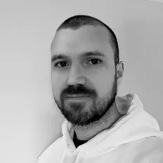 Hör dir Buzzard an, schau dir Musikvideos an, lies die Biografie, finde Tourdaten und mehr!