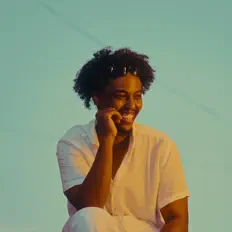 Hanad Bandz dinle, müzik videolarını izle, biyografisini oku, tur tarihlerini ve daha fazlasını gör!