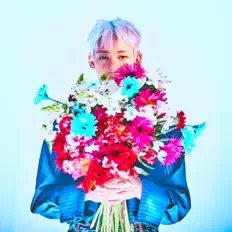 聆聽 BamBam、觀看音樂影片、閱讀小傳、查看巡演日期等！