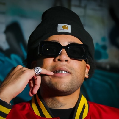 Listen to KashQ, watch music videos, read bio, see tour dates & more!