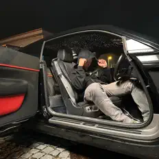 聆聽 Careo、觀看音樂影片、閱讀小傳、查看巡演日期等！