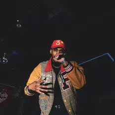 Escucha a BigDawgBran, mira videos musicales, lee su biografía, consulta las fechas de las gira y más.