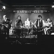 Ακούστε περιεχόμενο από The Farewell Folks, παρακολουθήστε μουσικά βίντεο, διαβάστε το βιογραφικό, δείτε ημερομηνίες περιοδείας, και πολλά ακόμη!