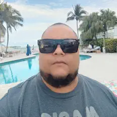 聆聽 MC Joha Puig、觀看音樂影片、閱讀小傳、查看巡演日期等！