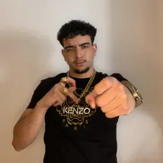 Ouça Adri Barriope, assista a videoclipes, leia a biografia, veja as datas das turnês e mais!