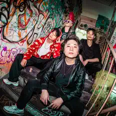 ALL CITY सुनें, म्यूज़िक वीडियो देखें, बायो पढ़ें, दौरे की तारीखें और बहुत कुछ देखें!