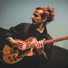 Listen to Antonio Floris, watch music videos, read bio, see tour dates & more!