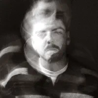 Hör dir undefined an, schau dir Musikvideos an, lies die Biografie, finde Tourdaten und mehr!