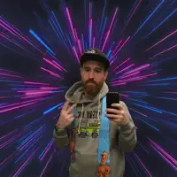 Luister naar undefined, bekijk muziekvideo's, lees de bio, bekijk de tourdata, en meer!