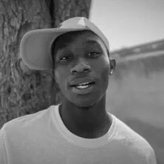 聆聽 Sthesh Da Blac、觀看音樂影片、閱讀小傳、查看巡演日期等！