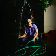 Julian Danielを聴いたり、ミュージックビデオを鑑賞したり、経歴やツアー日程などを確認したりしましょう！