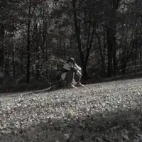 Hör dir undefined an, schau dir Musikvideos an, lies die Biografie, finde Tourdaten und mehr!