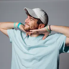Listen to AUGUSTKID, watch music videos, read bio, see tour dates & more!