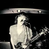 undefined을(를) 듣고, 뮤직 비디오를 보고, 약력을 읽고, 투어 일정 등을 확인하세요!