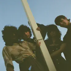 Escucha a Noforms, mira videos musicales, lee su biografía, consulta las fechas de las gira y más.