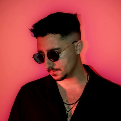 Listen to RIVIIERA, watch music videos, read bio, see tour dates & more!