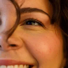 SNENiEを聴いたり、ミュージックビデオを鑑賞したり、経歴やツアー日程などを確認したりしましょう！