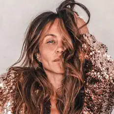 Riya Sokół: песни, клипы, биография, даты выступлений и многое другое.