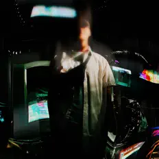 Sasquatch Oni을(를) 듣고, 뮤직 비디오를 보고, 약력을 읽고, 투어 일정 등을 확인하세요!