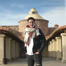 Listen to Gabriel Bazán, watch music videos, read bio, see tour dates & more!