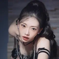 Escucha a 1000°, mira videos musicales, lee su biografía, consulta las fechas de las gira y más.